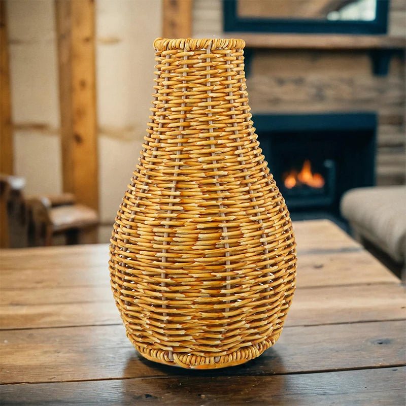 Handgewebter Rattan - Blumenkorb - ApolettaApoletta
