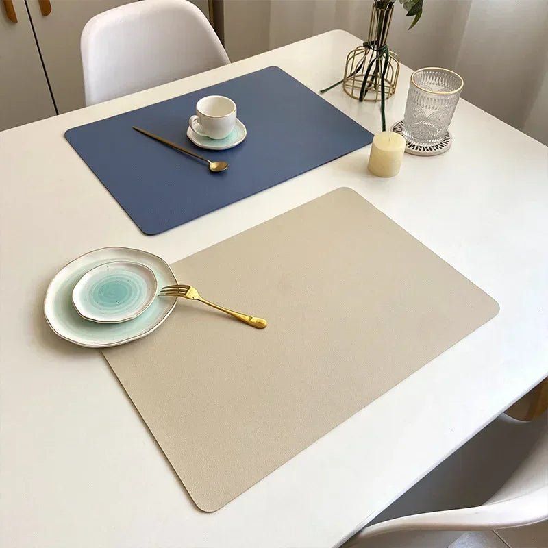 Nordisches Leder - Tischset: Solide, doppelseitig & wärmeisolierend für Esszimmer und Hotel - ApolettaApoletta