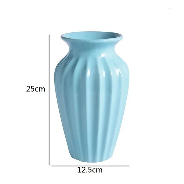 Keramik - Blumenvase: Moderne, minimalistische Vase im europäischen Stil - ApolettaApoletta