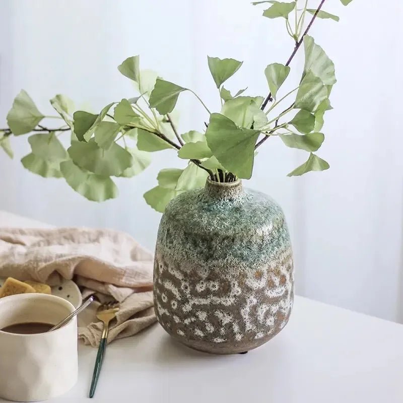 Keramikvase mit Ofenglasur: Farbverlauf & Blaseneffekt für elegante Blumenarrangements - ApolettaApoletta