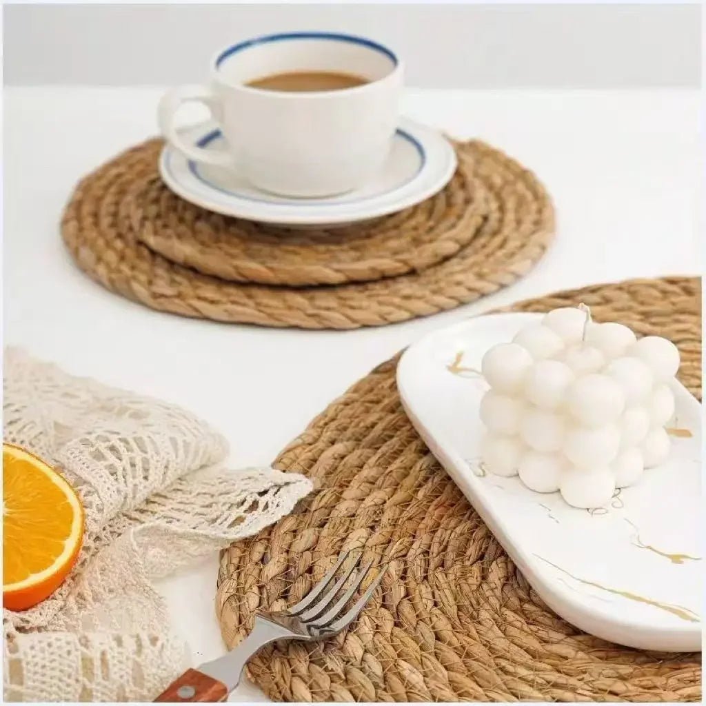 Rattan - Tischsets: Hitzebeständige Tischdeko im japanischen Stil - ApolettaApoletta