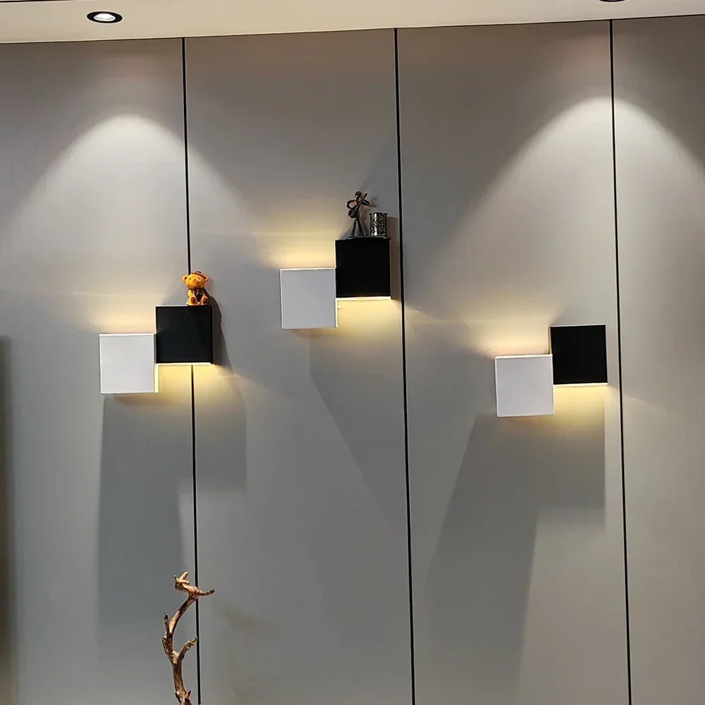 Nordische LED - Wandleuchte: Einfach, modern & ideal für Wohnzimmer und Schlafzimmer - ApolettaApoletta