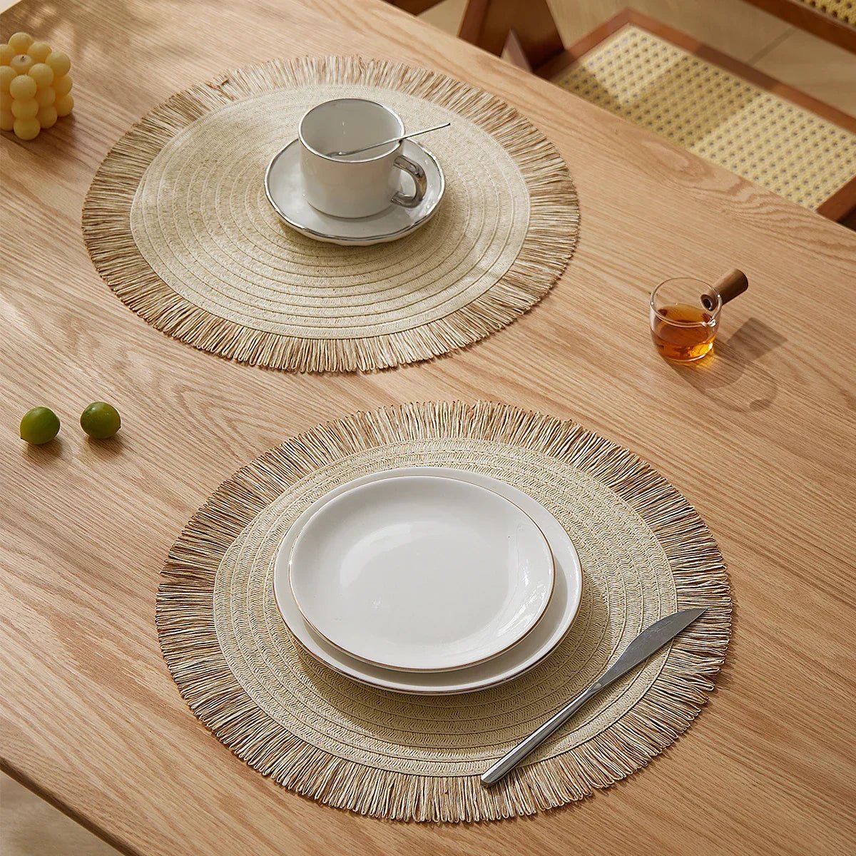 Nordic Tischsets: Beige Papier - Geflecht, rutschfest & rund für Küche und Wohnkultur - ApolettaApoletta