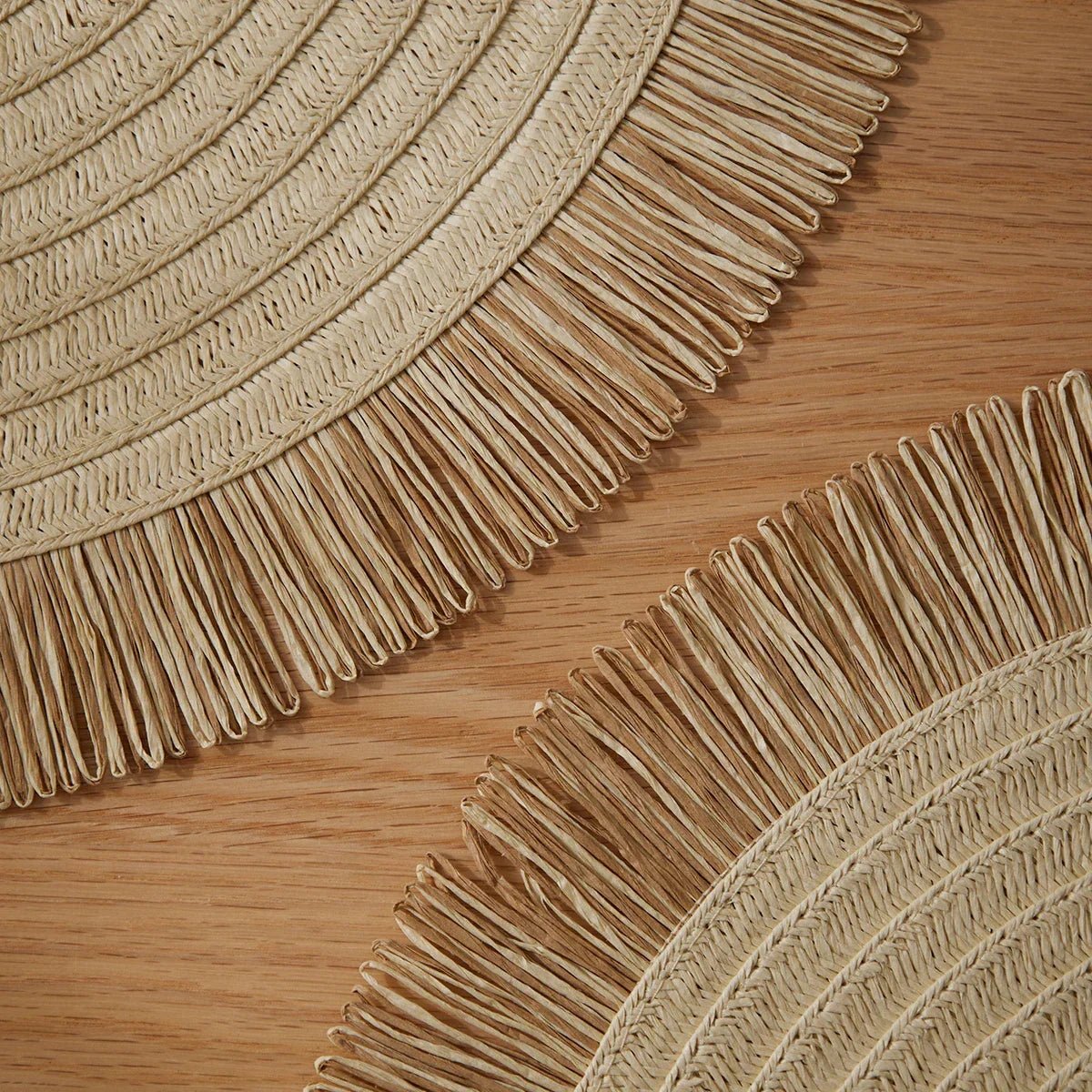 Nordic Tischsets: Beige Papier - Geflecht, rutschfest & rund für Küche und Wohnkultur - ApolettaApoletta