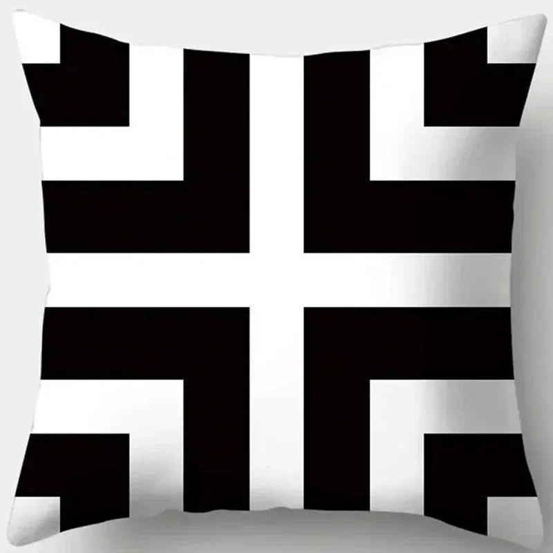 Schwarz - weiße Kissenbezüge: Geometrisches Muster für Sofa, Schlafzimmer - ApolettaApoletta