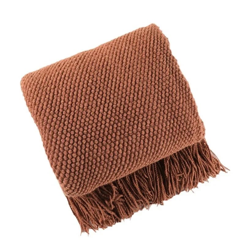 Gestrickte Decke mit Fransen: Weich & Einfarbig für Couch, Bett & Büro - ApolettaApoletta