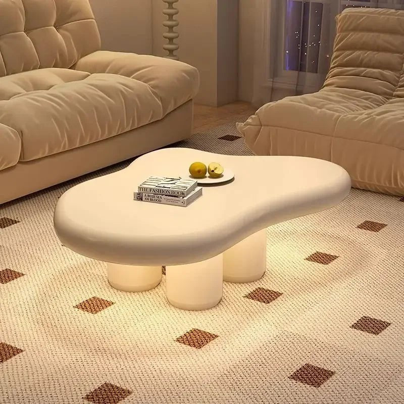 Wolkenförmiger Couchtisch im Nordic - Stil - ApolettaApoletta