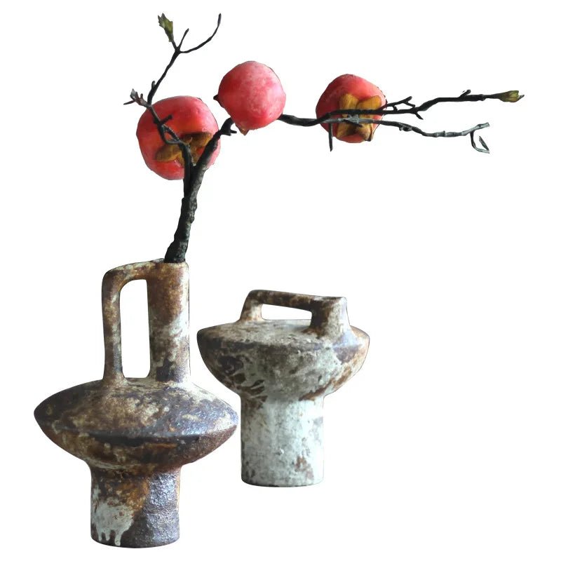 Raue Keramikvase: Handgefertigte Vintage - Vase im Wabi - Sabi - Stil für getrocknete Blumen - ApolettaApoletta