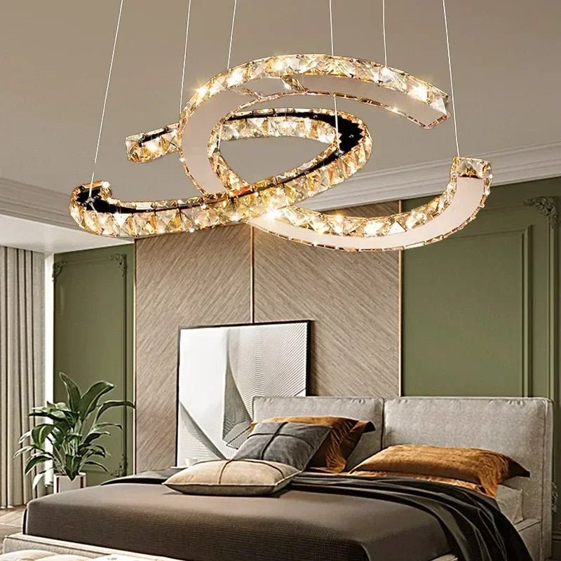 Nordischer Kristall - Kronleuchter: High - End - Luxus für Restaurants, Schlafzimmer und Hotels - ApolettaApoletta