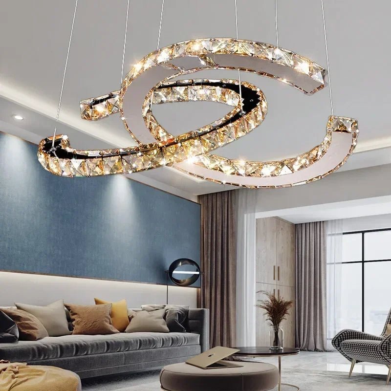 Nordischer Kristall - Kronleuchter: High - End - Luxus für Restaurants, Schlafzimmer und Hotels - ApolettaApoletta