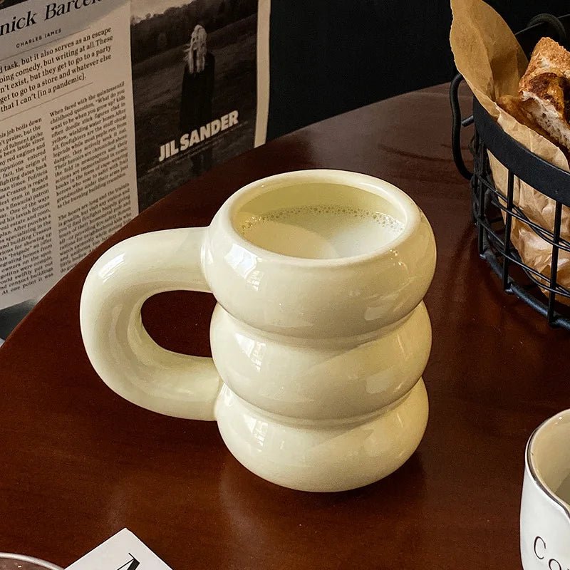 Niedliche Keramik - Kaffeetassen: Stilvolle Becher für dein Zuhause - ApolettaApoletta
