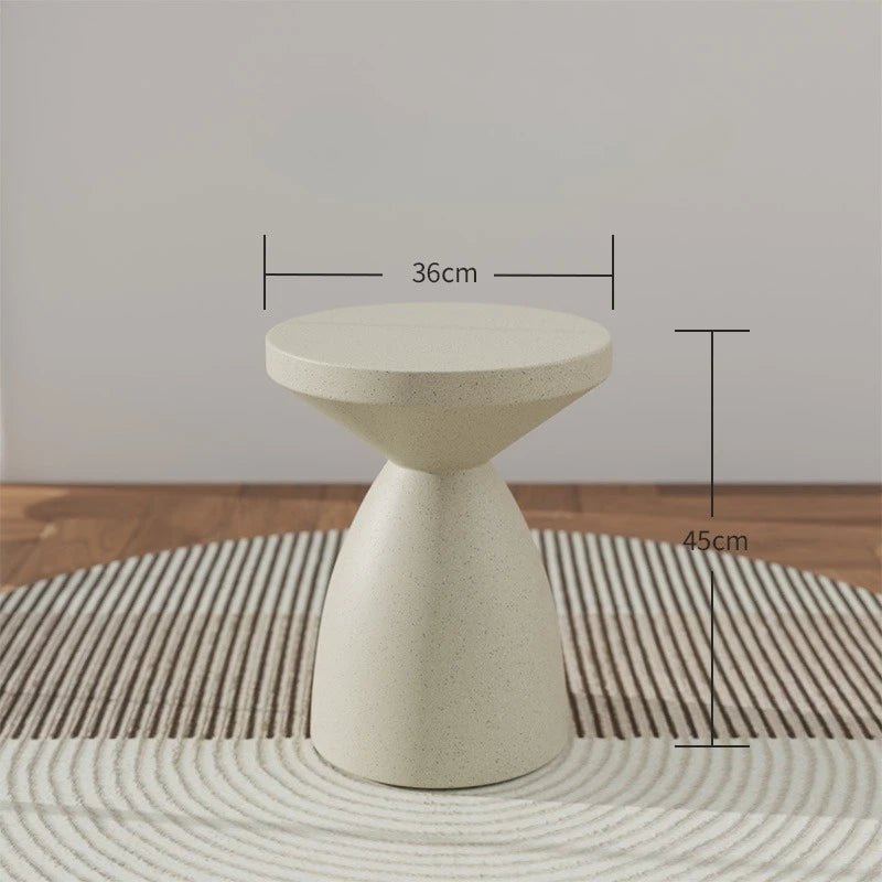 Runder Couchtisch im minimalistischen Design - ApolettaApoletta