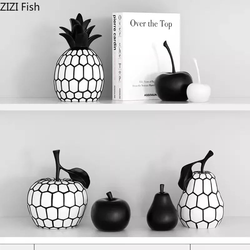 Schwarz - weiß gestreifte Apfel - /Ananas - Statue: Minimalistische Harz - Skulptur für Schreibtisch - Dekoration - ApolettaApoletta