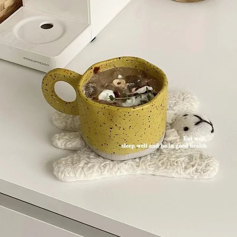 250 ml Keramik - Becher: Handgemacht mit Ringgriff für Kaffee & Heiße Schokolade - ApolettaApoletta