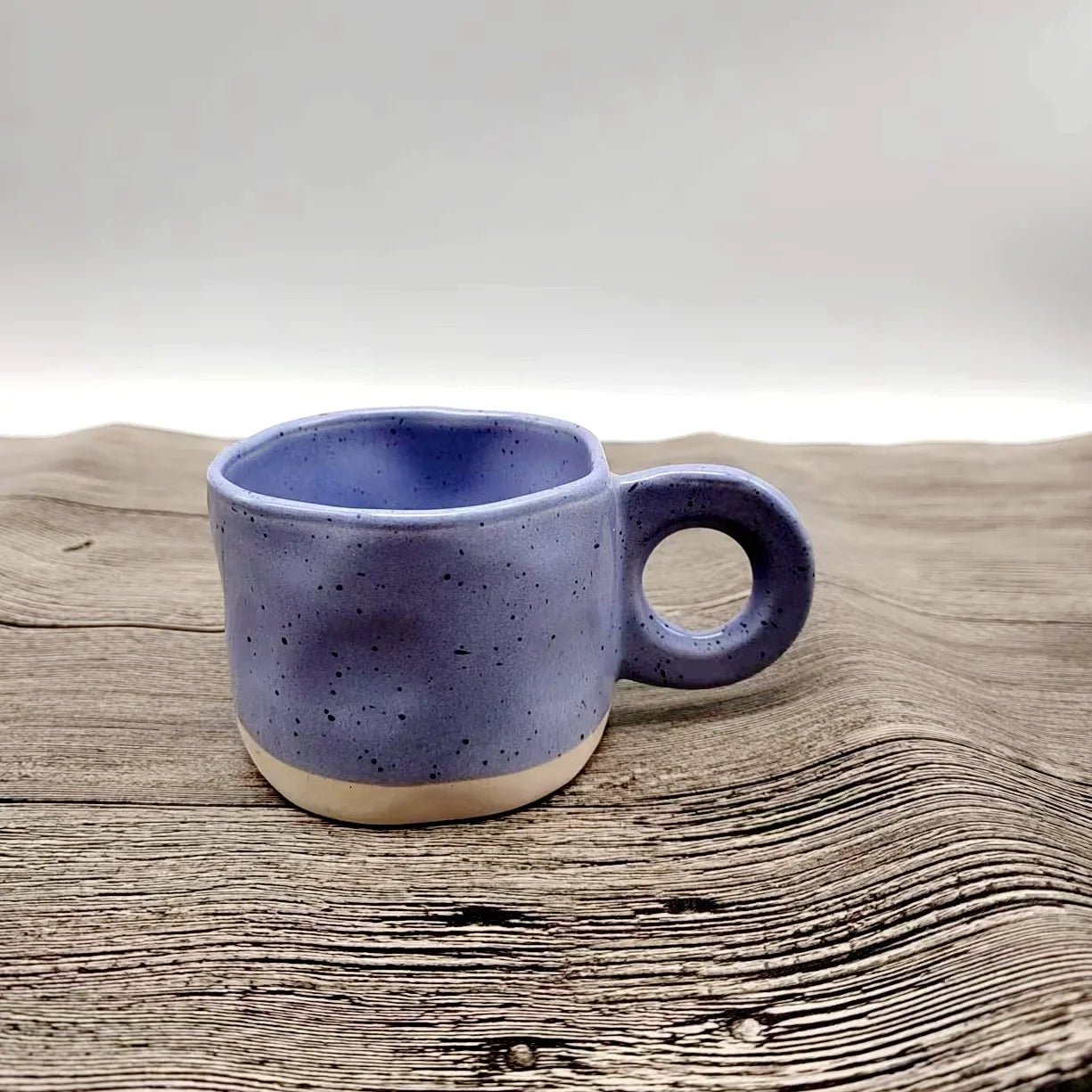 250 ml Keramik - Becher: Handgemacht mit Ringgriff für Kaffee & Heiße Schokolade - ApolettaApoletta