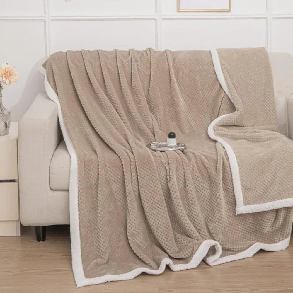 Superweiche Flanelldecke: Stilvoll & leicht für Bett, Sofa und Heimdekoration - ApolettaApoletta