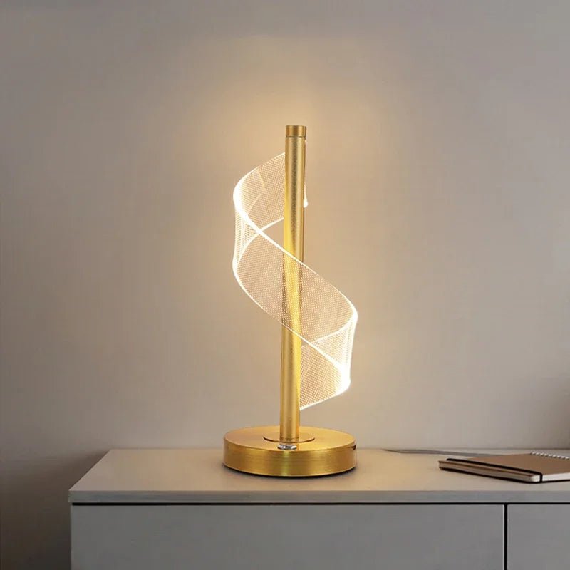 Nordische LED - Tischlampe mit Touch - Schalter - ApolettaApoletta