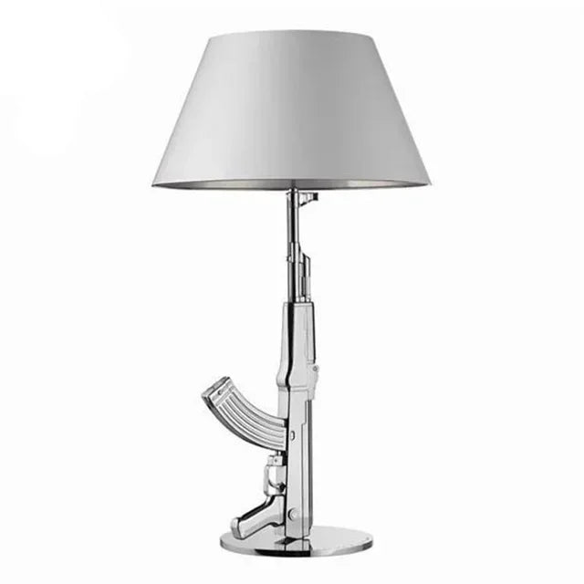 Postmoderne AK47 - Stehlampe: Kreative Designer - Eckleuchte in Gold - ApolettaApoletta