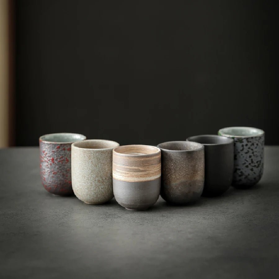 Japanische Teetasse im Vintage - Stil: 130 ml Steinzeug - Porzellan für Tee & Kaffee - ApolettaApoletta