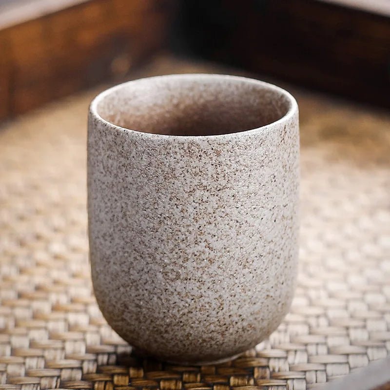 Japanische Teetasse im Vintage - Stil: 130 ml Steinzeug - Porzellan für Tee & Kaffee - ApolettaApoletta