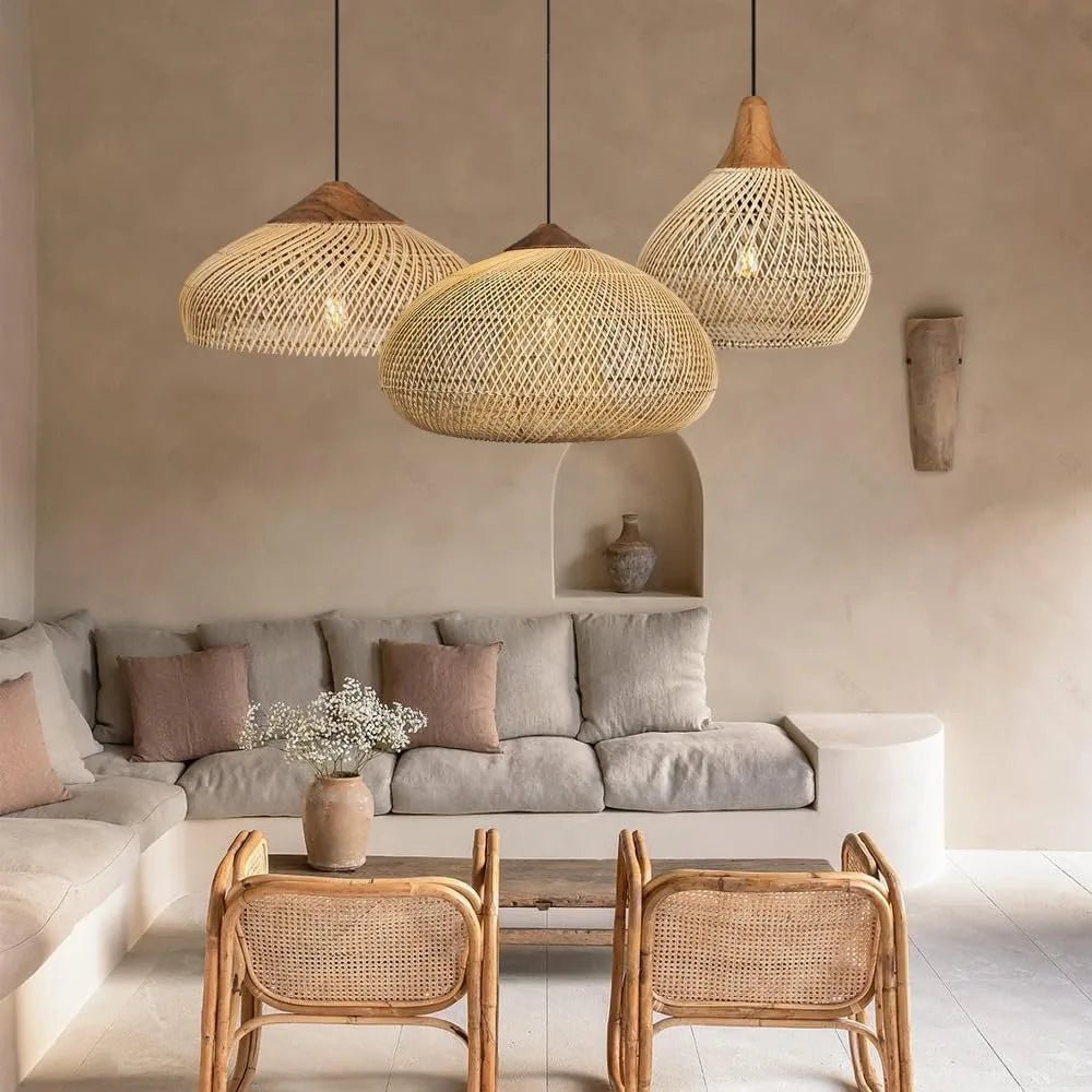 Rustikale Rattan - Pendelleuchte: Handgefertigte Deckenlampe in Beige für Esszimmer & Wohnzimmer - ApolettaApoletta