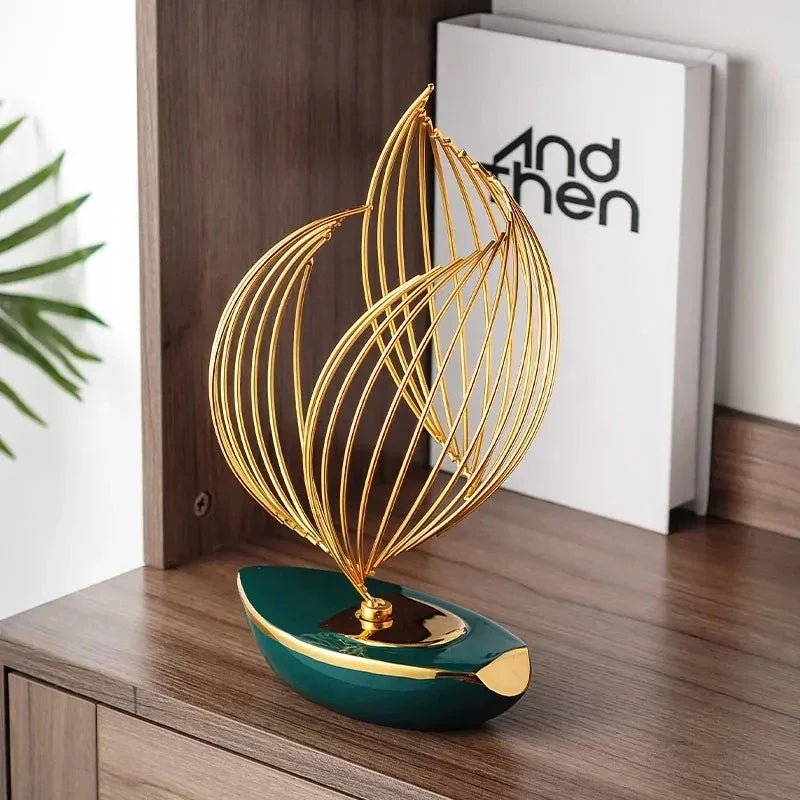 Abstrakte Skulptur aus Keramik & Metall: Moderne Dekoration für Wohnzimmer & Büro - ApolettaApoletta