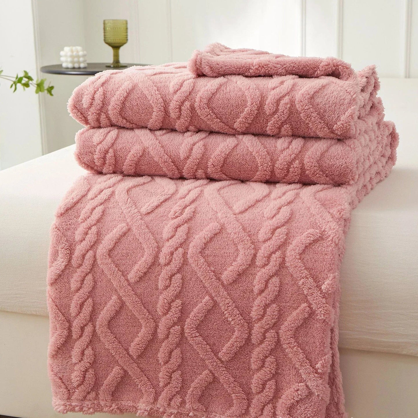 Winter Decke: Warme Sherpa - & Fleece - Decke für Zuhause und Reisen - ApolettaApoletta