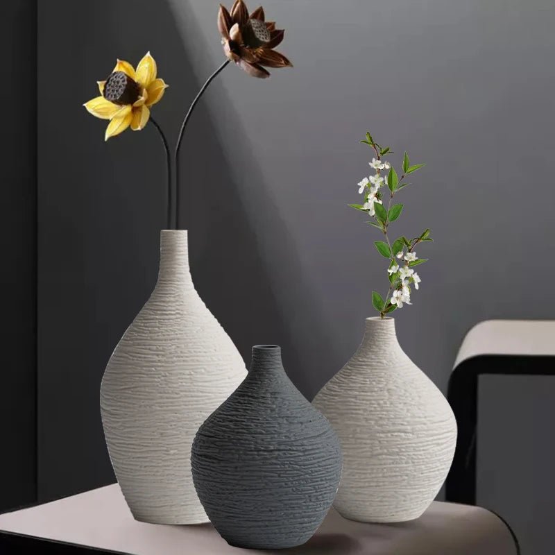 Keramik - Vase: Nordische, schmale Blumentopf - Deko für Wohnzimmer & Büro - ApolettaApoletta