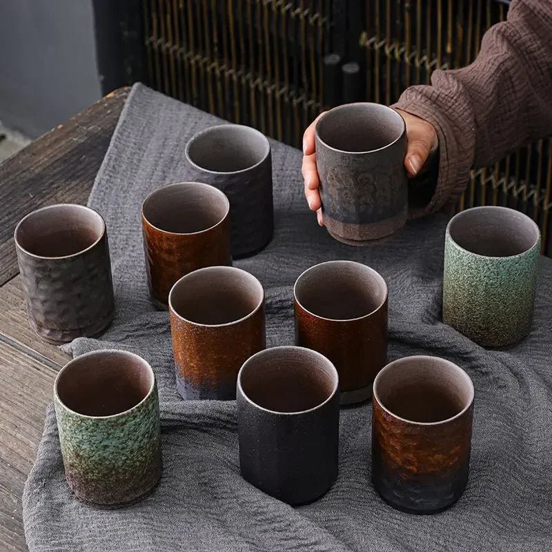 Vintage - Keramiktasse: Handgefertigte, große Kaffeetasse aus Steinzeug im rustikalen Design - ApolettaApoletta