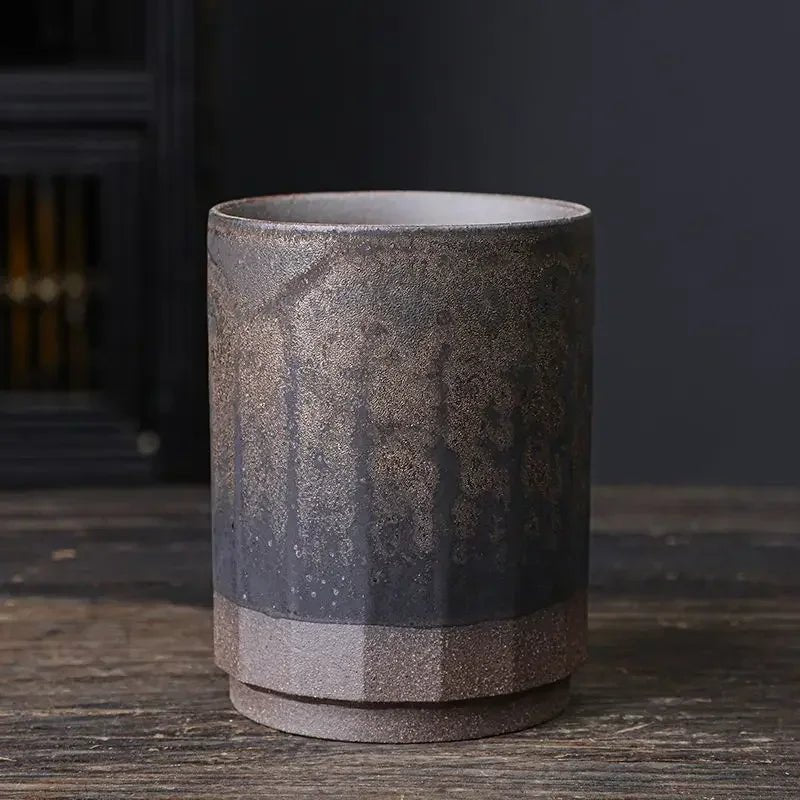 Vintage - Keramiktasse: Handgefertigte, große Kaffeetasse aus Steinzeug im rustikalen Design - ApolettaApoletta
