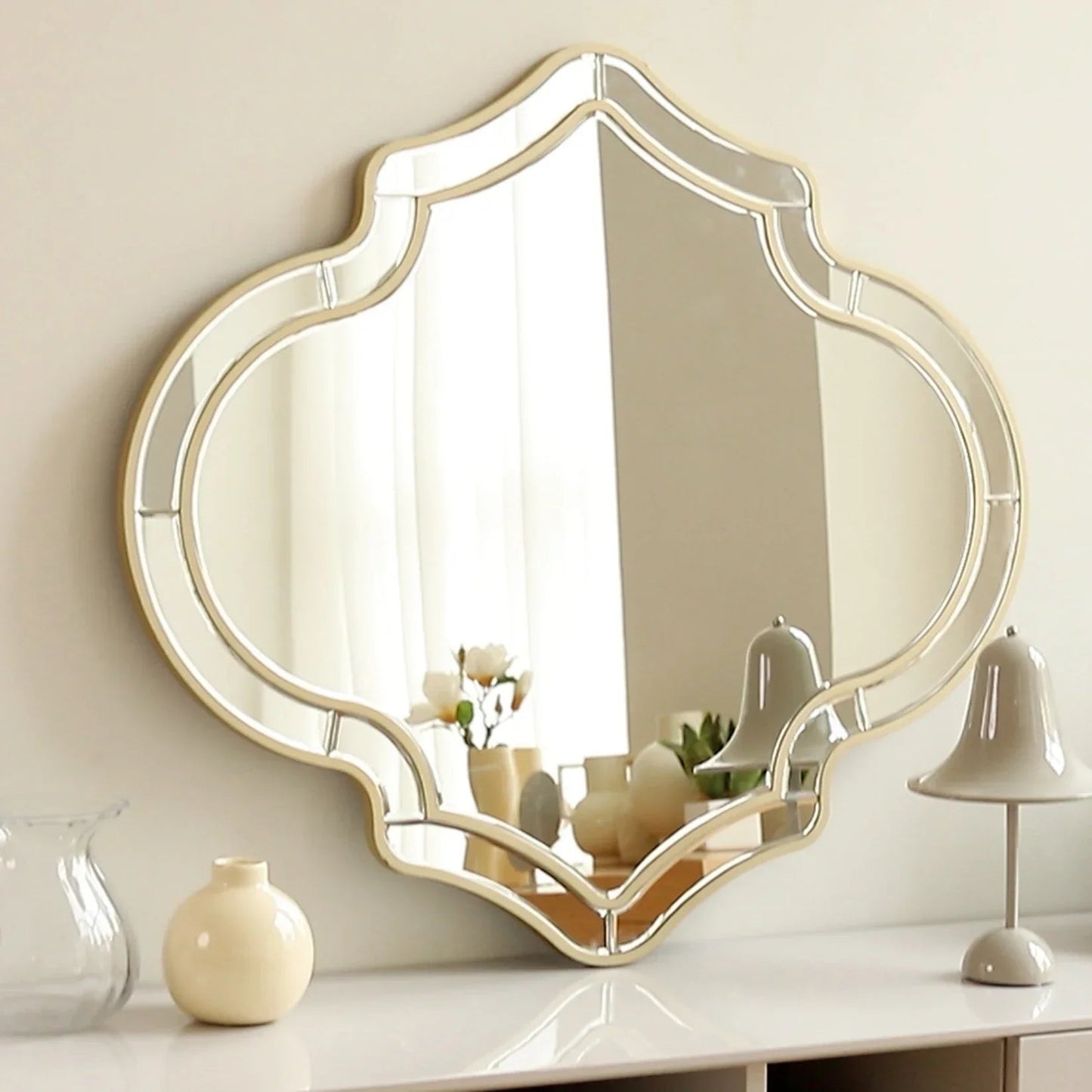 Großer Goldener Wandspiegel: Glasrahmen & Goldrand für Wohnzimmer & Flur - ApolettaApoletta