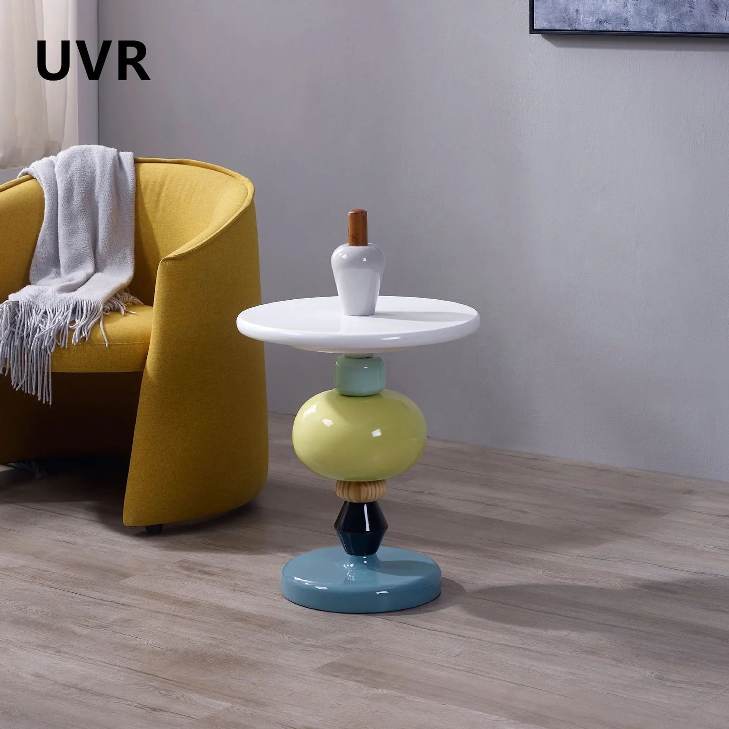 Luxuriöser Beistelltisch im modernen Design - ApolettaApoletta