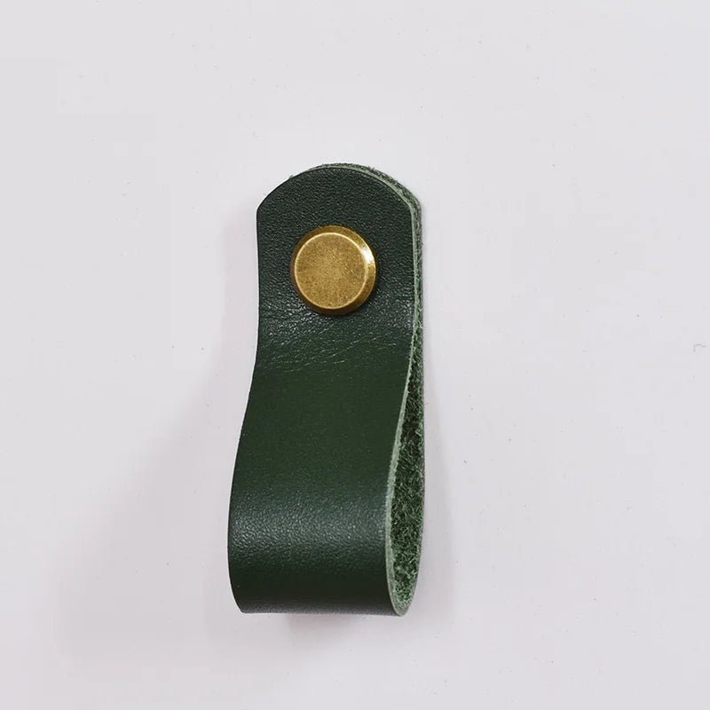 Nordische Möbelgriffe aus Gold mit Leder - ApolettaApoletta