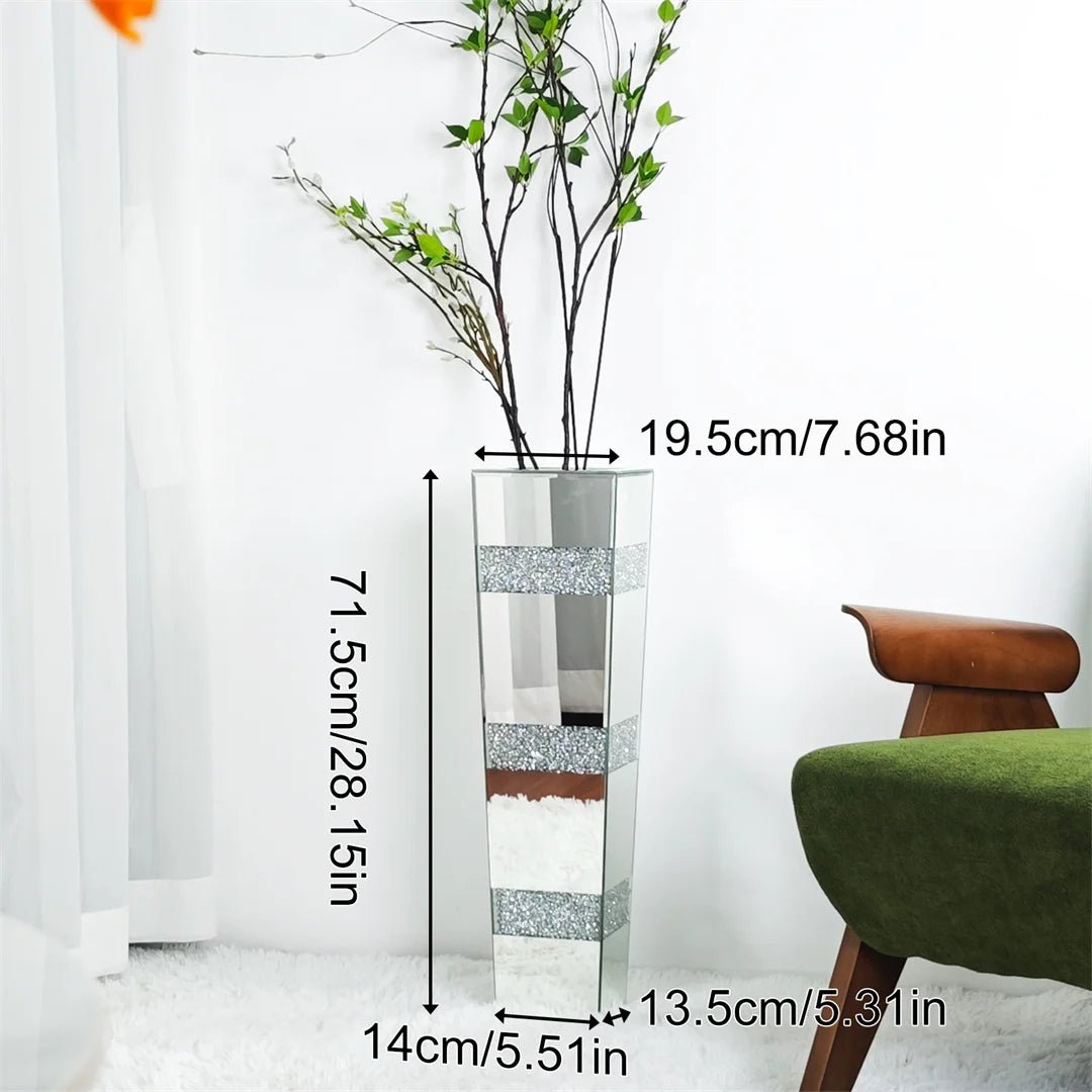 Moderne Bodenvase: Dekorative Spiegel - Vase in Kristall - Silber für Blumen - Arrangements - ApolettaApoletta