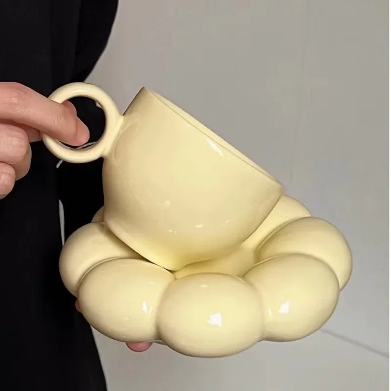 Keramik - Kaffeebecher - Set mit Wolken - Untertasse - ApolettaApoletta