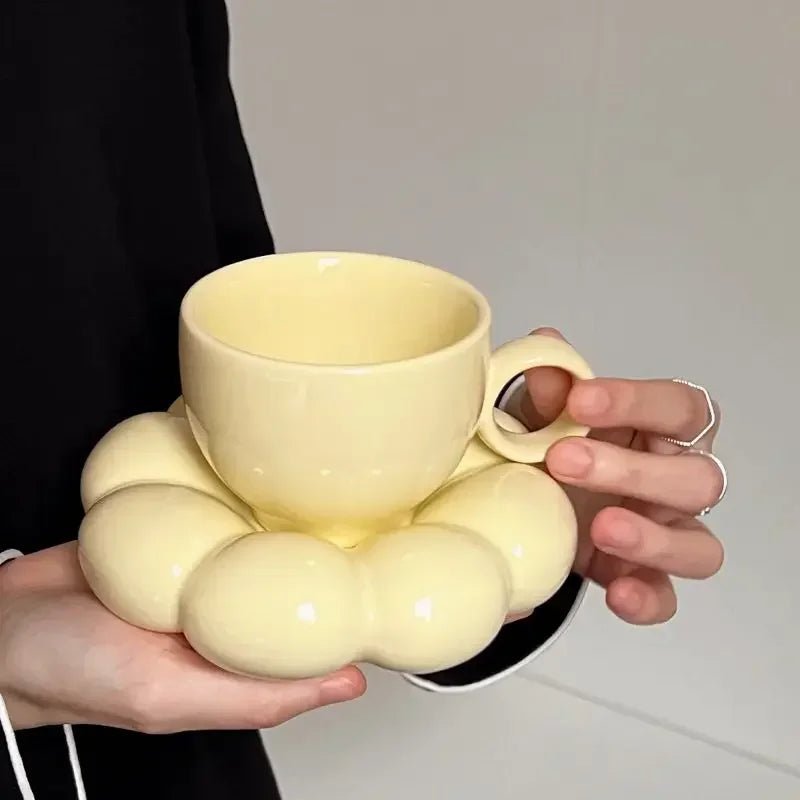 Keramik - Kaffeebecher - Set mit Wolken - Untertasse - ApolettaApoletta
