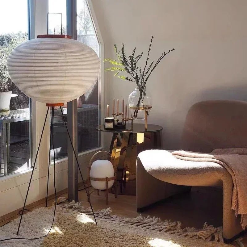 Stehlampe im Wabi - Sabi - Stil: Japanische Vintage - Stehlampe für Schlaf - und Wohnzimmer - ApolettaApoletta
