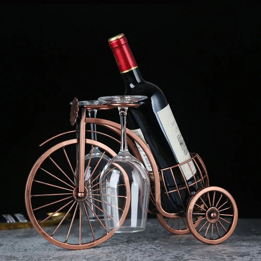 Kreatives Weinregal aus Metall: Vintage - Design für Flaschen und Gläser - ApolettaApoletta