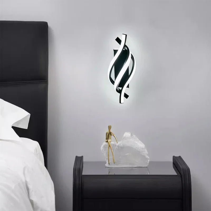 Moderne LED - Wandleuchte: Minimalistische schwarze & weiße Linien für Schlafzimmer & Treppenhaus - ApolettaApoletta