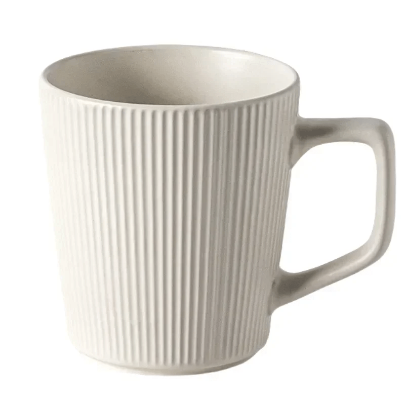 Nordischer Keramik - Becher (500 ml): Mattes Relief - Design mit Griff für Kaffee und Milch - ApolettaApoletta