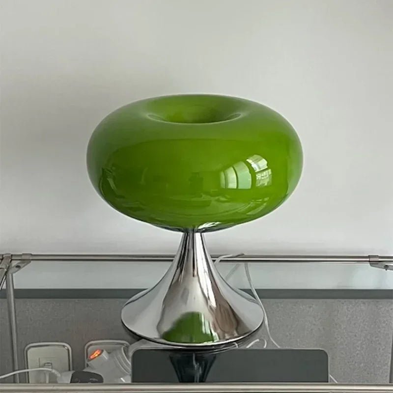 Creme Wind Tischlampe: Moderne LED Tischleuchte im Green - Apple - Stil - ApolettaApoletta
