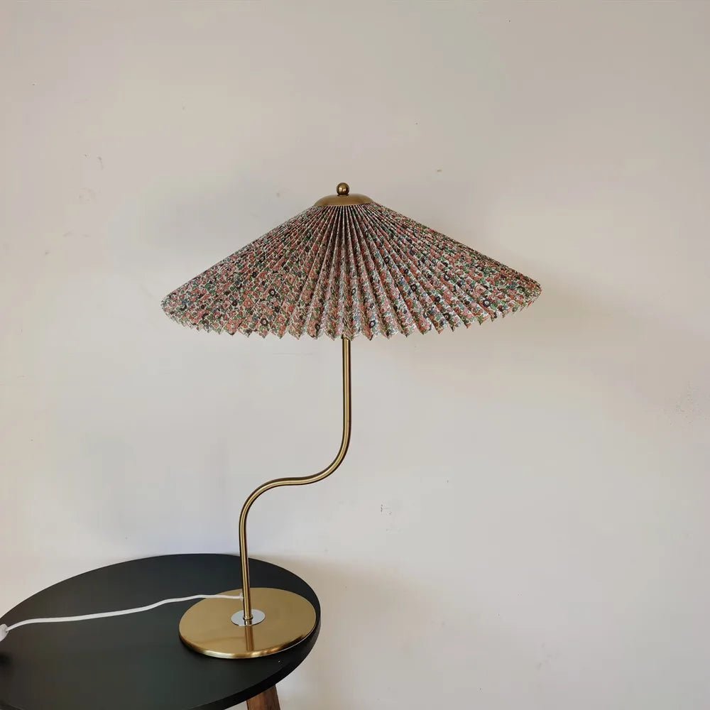 Plissee - Regenschirm - Tischlampe: Moderne Wackelleuchte für Schlafzimmer mit E14/E27 - Fassung - ApolettaApoletta