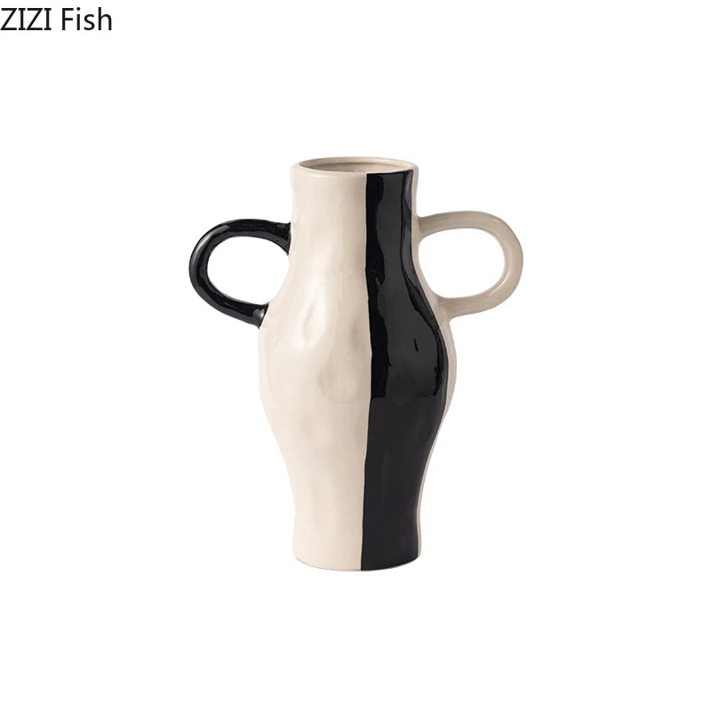 Abstrakte Keramikvase mit Schwarz-Weißem Muster