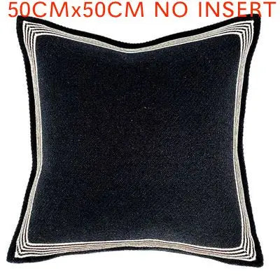 Luxuriöser Kissenbezug (Dicke Textur) mit geometrischer Stickerei - Apoletta