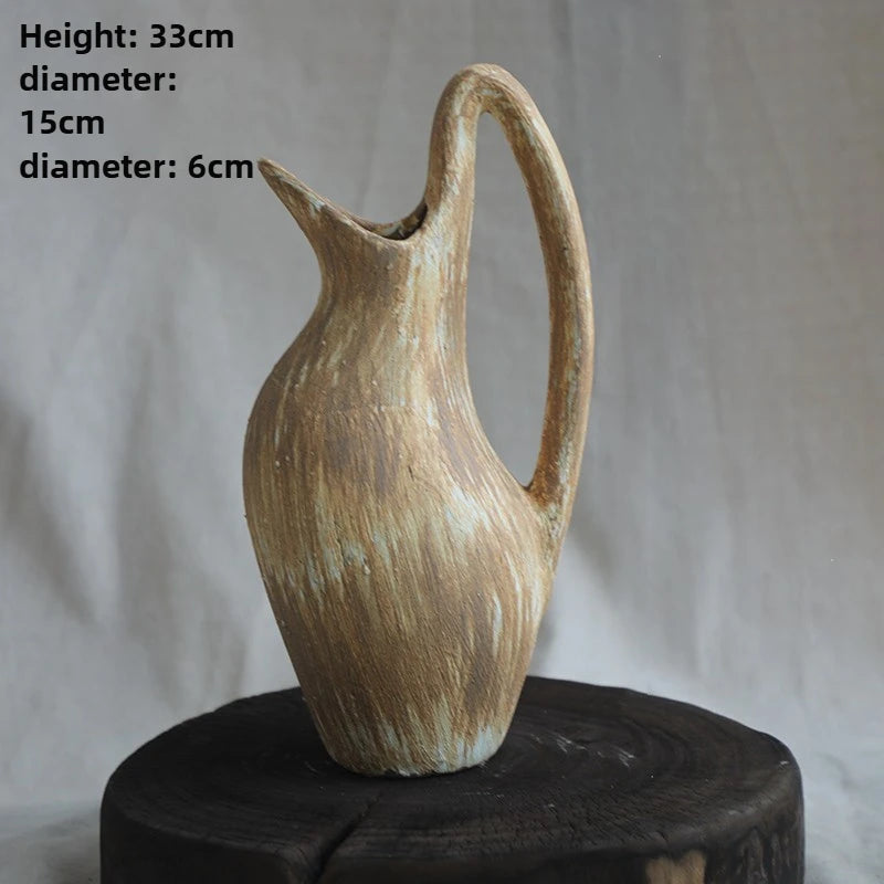 Skandinavische Terra Cotta Wabi-Sabi Vase – Minimalistisches Herzstück