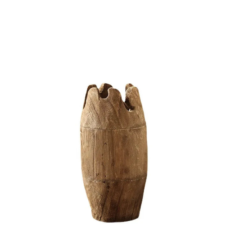 Retro-Holzvase für Blumenarrangements