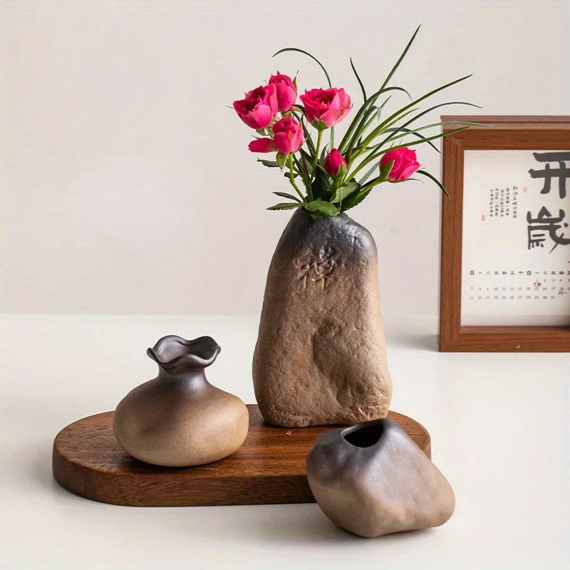 Rustikale Keramikvase in Stein-Optik