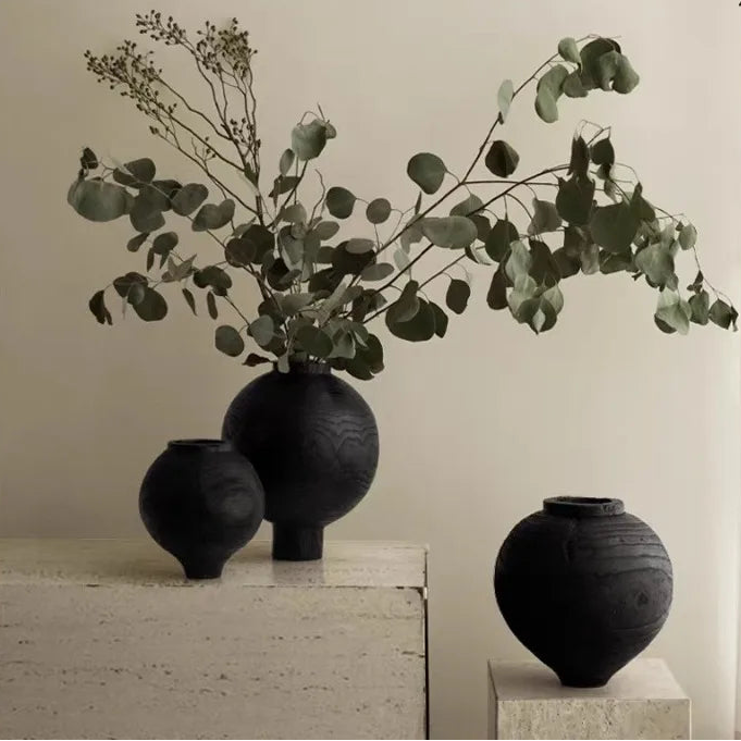Handgefertigte Wabi-Sabi Holzvase aus Karbonisiertem Holz - Apoletta