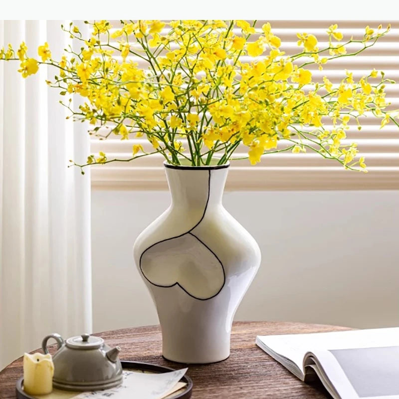Moderne Abstrakte Keramikvase – Minimalistische Ästhetische Dekoration