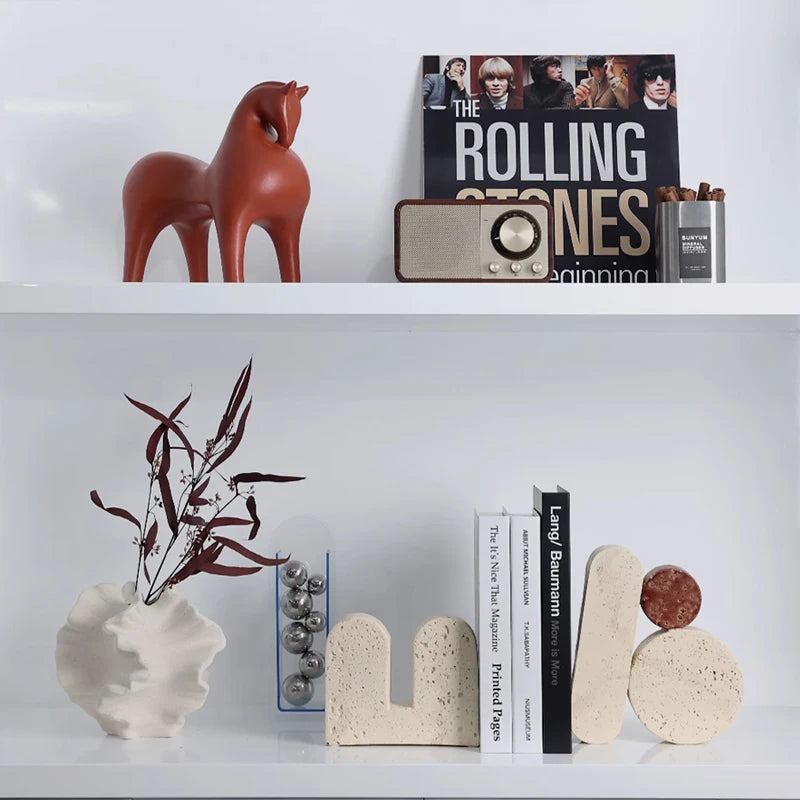 Retro Buchstützen in Höhlenstein-Optik - Apoletta